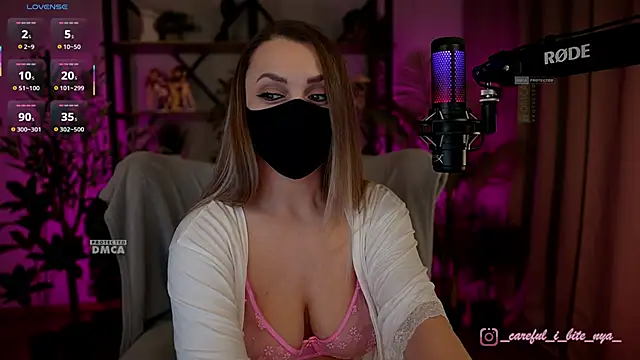 Snapshot of careful_i_bite_nya chatting on January 31, 2026, 7:12 pm careful i bite nya online show from January 31, 2026, 7:12 pm