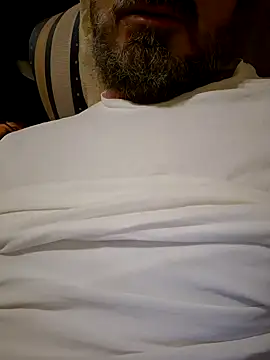 1talianBeutifulCock online show from January 17, 2025, 9:06 am