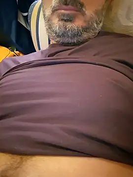 1talianBeutifulCock online show from October 1, 2025, 12:09 pm