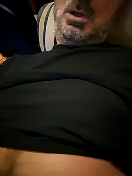 1talianBeutifulCock online show from November 7, 2025, 3:38 pm