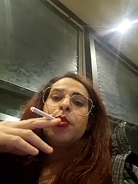 perla97 online show from December 6, 2024, 8:34 pm