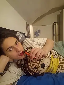 perla97 online show from December 1, 2024, 5:29 pm