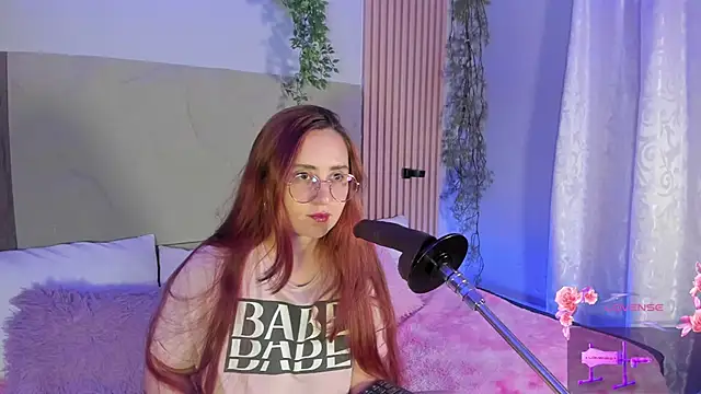 Snapshot of centaurigirl chatting on March 4, 2026, 3:58 am centaurigirl online show from March 4, 2026, 3:58 am