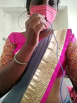 Snapshot of Preethytamilsexy chatting on December 23, 2025, 4:56 am Preethytamilsexy online show from December 23, 2025, 4:56 am