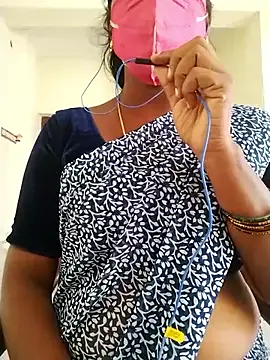 Snapshot of Preethytamilsexy chatting on February 7, 2026, 6:10 am Preethytamilsexy online show from February 7, 2026, 6:10 am