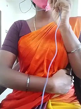 Snapshot of Preethytamilsexy chatting on December 4, 2025, 4:44 am Preethytamilsexy online show from December 4, 2025, 4:44 am