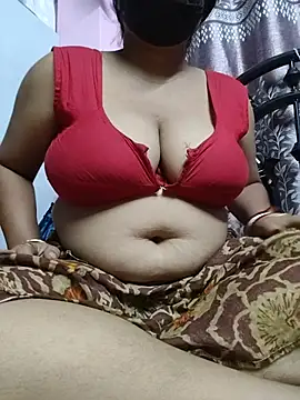 BERRY 00 online show from July 25, 2026, 5:52 pm