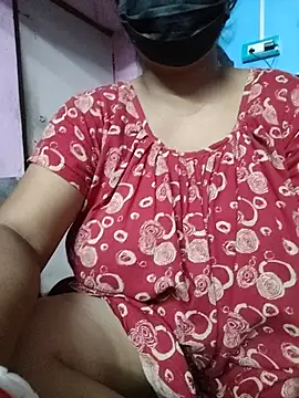 BERRY 00 online show from July 17, 2026, 5:54 pm