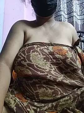 BERRY 00 online show from June 22, 2026, 11:57 pm