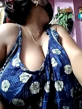 BERRY 00 online show from April 6, 2026, 9:54 am