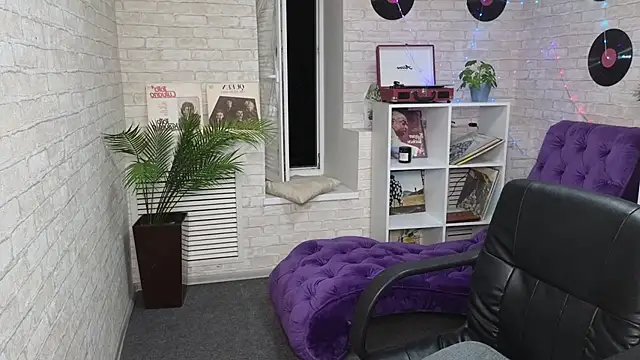 Nika Kitten online show from February 19, 2025, 8:52 pm