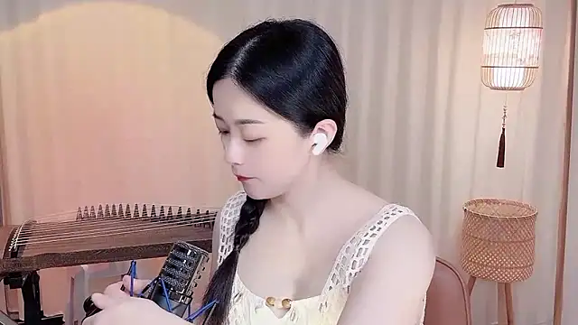 Snapshot of Tian-xin-999 chatting on June 1, 2026, 4:17 pm Tian-xin-999 online show from June 1, 2026, 4:17 pm