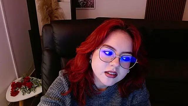 crimson tati  online show from February 25, 2025, 3:20 am