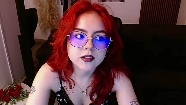 crimson tati  online show from March 12, 2025, 4:41 am