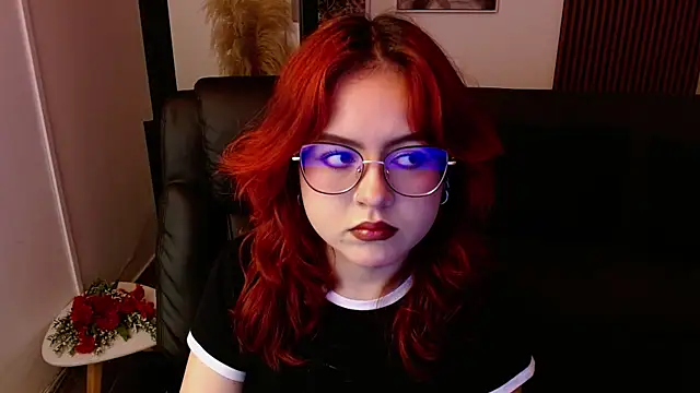 crimson tati  online show from March 7, 2025, 4:02 am