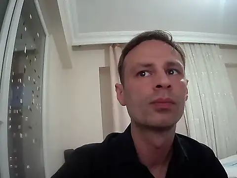 Snapshot of istanbul_32xx chatting on May 17, 2026, 5:24 pm istanbul 32xx online show from May 17, 2026, 5:24 pm