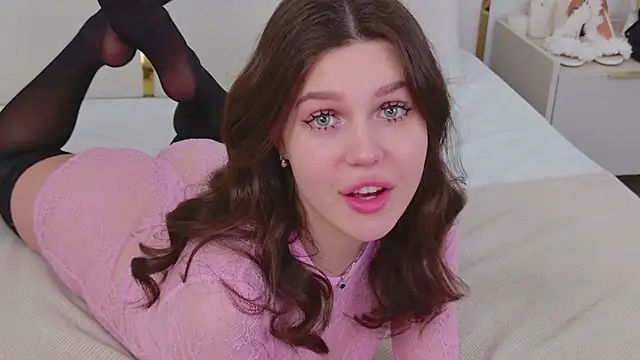 RihannaRose online show from February 26, 2026, 5:02 pm