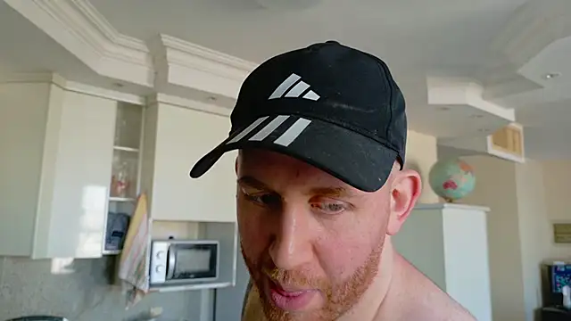 Snapshot of Tall_REC chatting on December 23, 2024, 12:19 pm Tall REC online show from December 23, 2024, 12:19 pm