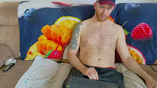 Snapshot of Tall_REC chatting on December 26, 2024, 11:43 am Tall REC online show from December 26, 2024, 11:43 am