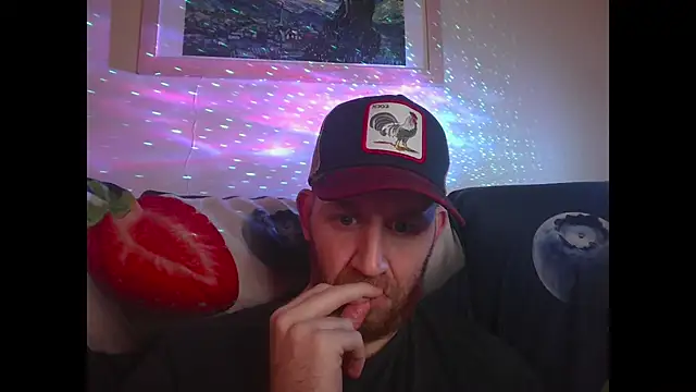 Snapshot of Tall_REC chatting on December 17, 2024, 12:34 am Tall REC online show from December 17, 2024, 12:34 am