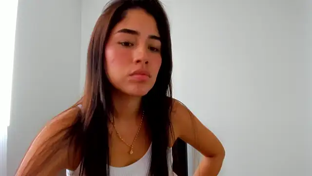 AriaMontgomery online show from June 18, 2026, 7:41 pm