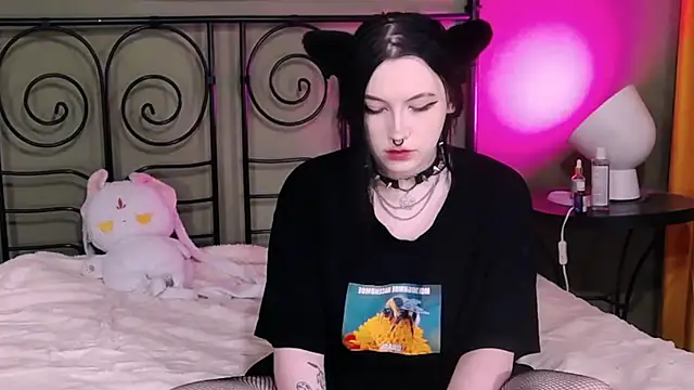 BlackyTea online show from September 27, 2025, 1:01 am