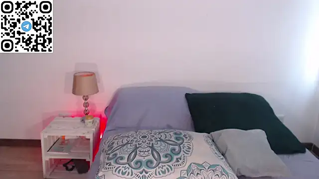 Snapshot of Angie_nova chatting on March 11, 2025, 12:06 pm Angie nova online show from March 11, 2025, 12:06 pm