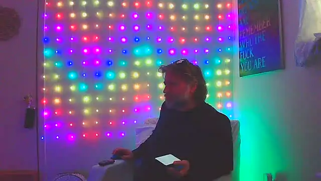 Snapshot of onlym4m chatting on February 11, 2025, 6:01 pm onlym4m online show from February 11, 2025, 6:01 pm