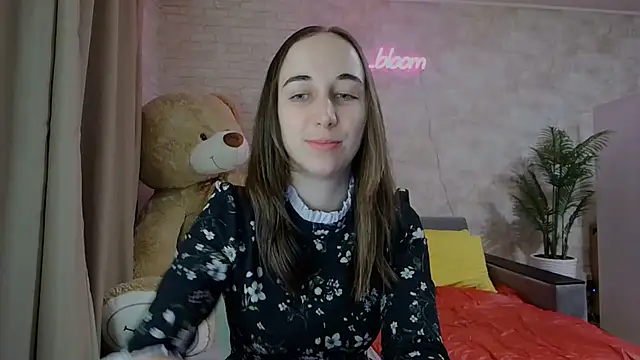 Anika bloom online show from March 17, 2025, 8:51 pm