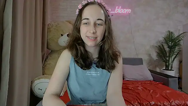 Anika bloom online show from March 12, 2025, 11:22 pm