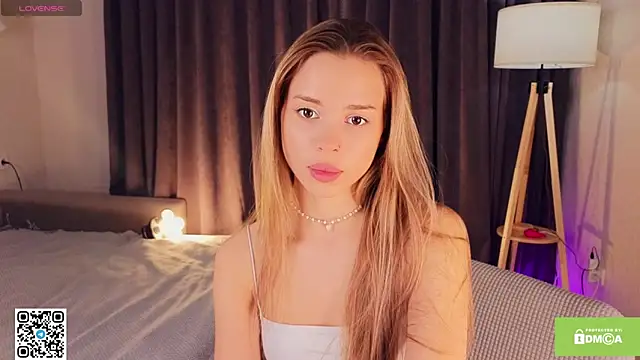 Snapshot of sunsally chatting on March 19, 2025, 7:06 pm sunsally online show from March 19, 2025, 7:06 pm