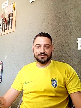 P4uzud4O online show from April 22, 2026, 2:24 pm