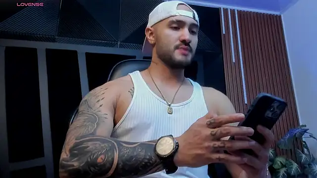 JeanColleman online show from November 27, 2025, 11:16 pm