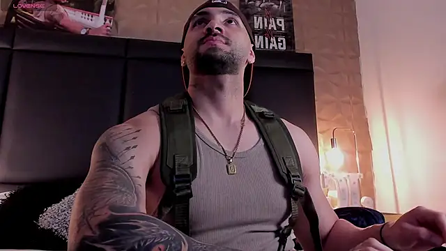 JeanColleman online show from October 31, 2025, 4:09 am