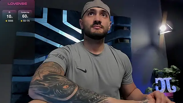 JeanColleman online show from November 21, 2025, 11:26 pm