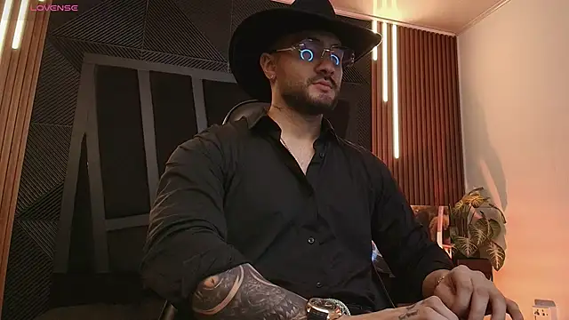 JeanColleman online show from January 13, 2026, 11:19 pm