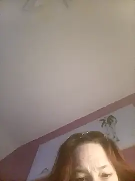 Snapshot of Fiesty_findom40 chatting on November 16, 2025, 6:07 am Fiesty findom40 online show from November 16, 2025, 6:07 am