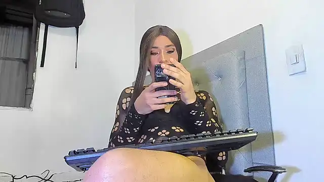 camila bigcock169 online show from March 3, 2026, 3:57 am