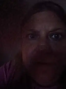 Snapshot of Playmate86 chatting on July 14, 2026, 5:34 am Playmate86 online show from July 14, 2026, 5:34 am