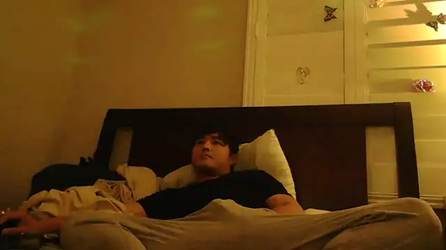 cloudyspun online show from November 17, 2025, 3:10 am