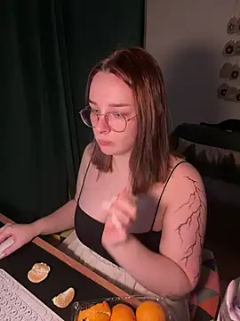 CookyDaisy online show from January 14, 2025, 9:09 pm
