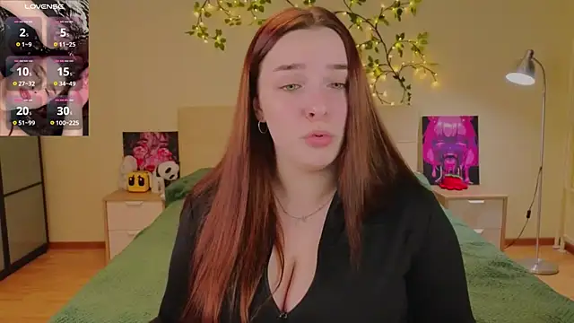 CookyDaisy online show from April 15, 2026, 10:32 pm