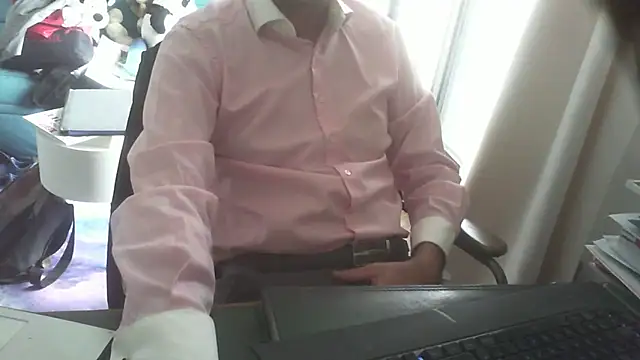 Snapshot of shyfrenchcock1 chatting on November 6, 2025, 10:30 am shyfrenchcock1 online show from November 6, 2025, 10:30 am