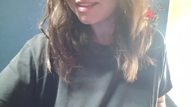 Snapshot of NovaBabe21 chatting on October 25, 2025, 7:51 am NovaBabe21 online show from October 25, 2025, 7:51 am