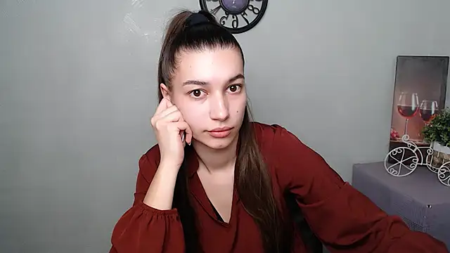 KarolinaRosse  online show from March 3, 2025, 6:52 am