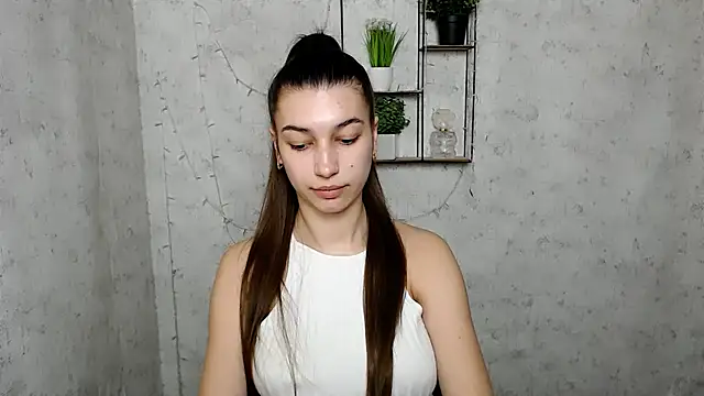 KarolinaRosse  online show from March 21, 2025, 7:11 am