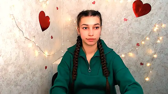 KarolinaRosse  online show from February 24, 2025, 7:11 am