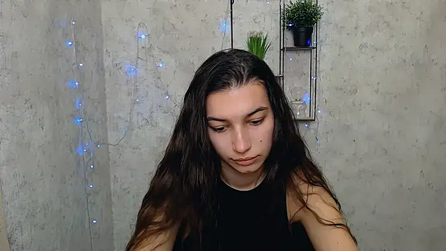 KarolinaRosse  online show from February 26, 2025, 10:16 am
