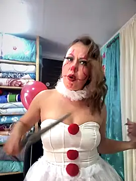 VIOLETA-25  online show from October 31, 2025, 4:36 pm