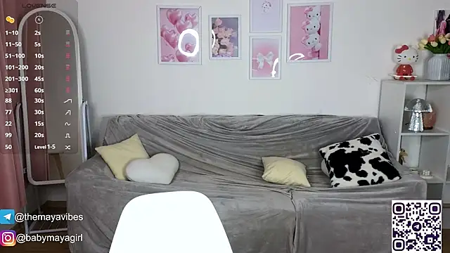 Maya Rave online show from October 3, 2025, 3:52 am